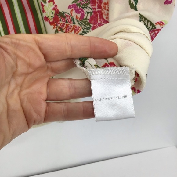 Rose + Olive Floral Spring Flowy Boho Top Blouse Creme/Multi Color Size Medium - Picture 6 of 7